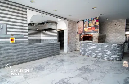 محل تجاري - استوديو - 1 حمام للايجار في أم صلال علي - أم صلال على - الدوحة