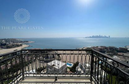Apartment - 2 Bedrooms - 3 Bathrooms for rent in Floresta Gardens - Floresta Gardens - The Pearl Island - Doha