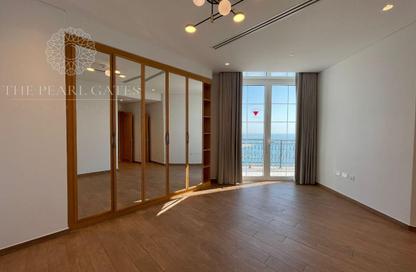 Apartment - 2 Bedrooms - 3 Bathrooms for rent in Floresta Gardens - Floresta Gardens - The Pearl Island - Doha
