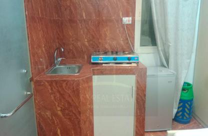 Apartment - Studio - 1 Bathroom for rent in Umm Ghwailina Comm - Umm Ghuwalina - Umm Ghuwailina - Doha