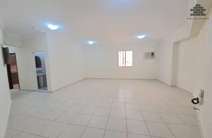 Apartment - 3 Bedrooms - 3 Bathrooms for rent in Muntazah 7 - Al Muntazah - Doha