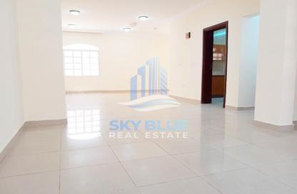 Villa - 4 Bedrooms - 4 Bathrooms for rent in Umm Salal Ali - Umm Salal Ali - Doha