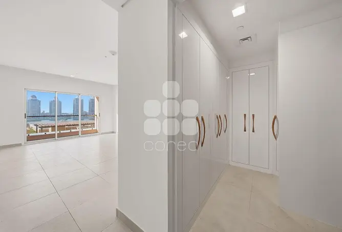 63920973 - Property Image 3