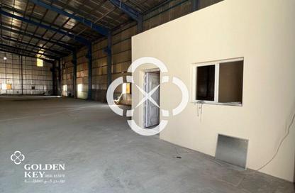 Warehouse - Studio for rent in East Industrial Street - Birkat Al Awamer - Al Wakra