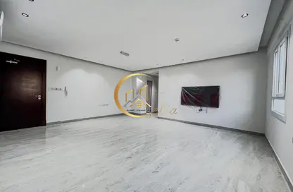 Apartment - 3 Bedrooms - 3 Bathrooms for rent in Old Airport Residential Apartments - Old Airport Road - Doha