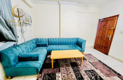 Apartment - 1 Bedroom - 1 Bathroom for rent in Umm Ghuwailina 4 - Umm Ghuwailina - Doha