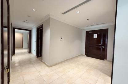 Apartment - 2 Bedrooms - 2 Bathrooms for rent in East Porto Drive - Porto Arabia - The Pearl Island - Doha