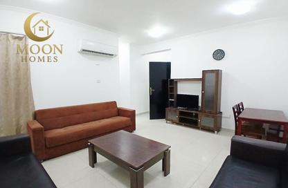 Apartment - 1 - 1 for rent in Umm Ghuwailina 4 - Umm Ghuwailina - Doha