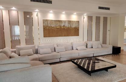 Apartment - 3 Bedrooms - 5 Bathrooms for rent in West Porto Drive - Porto Arabia - The Pearl Island - Doha