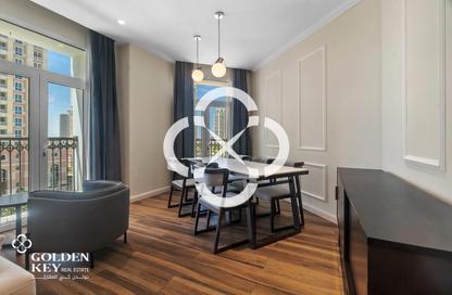 Apartment - 2 Bedrooms - 4 Bathrooms for rent in Floresta Gardens - Floresta Gardens - The Pearl Island - Doha