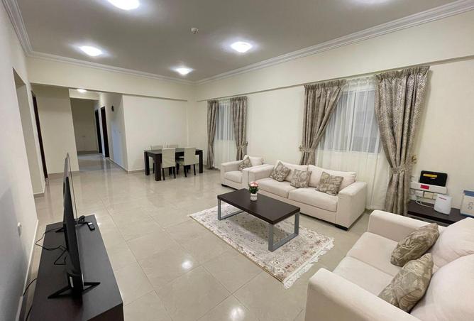 54149283 - Property Image 2