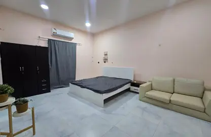 Apartment - Studio - 1 Bathroom for rent in Al Dafna - Al Dafna - Doha