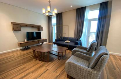 Apartment - 2 Bedrooms - 3 Bathrooms for sale in Floresta Gardens - Floresta Gardens - The Pearl Island - Doha