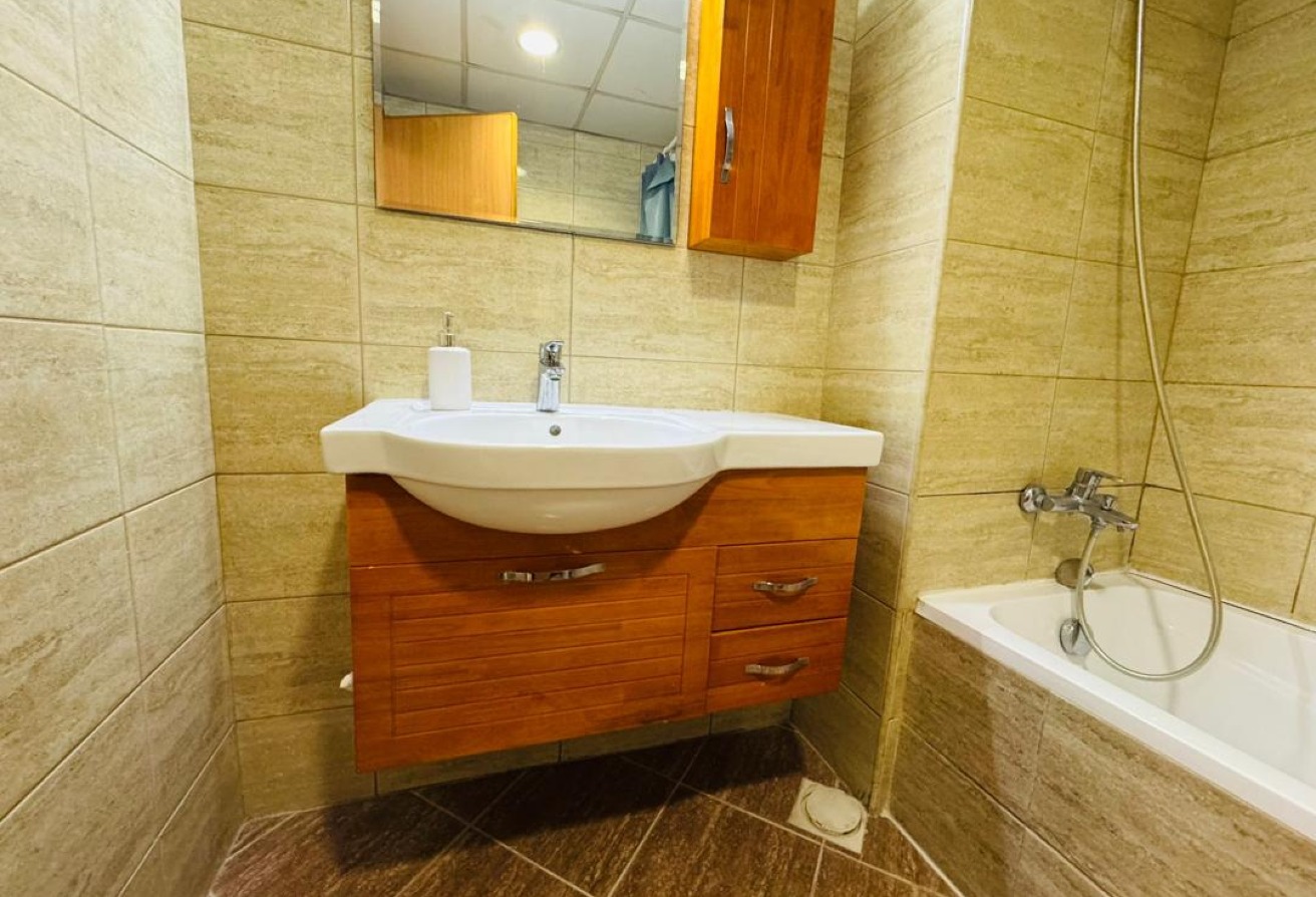 LAVISH FF 2BHK HUGE BALCONY IN FOXHILLS LUSAIL thumbnail 16