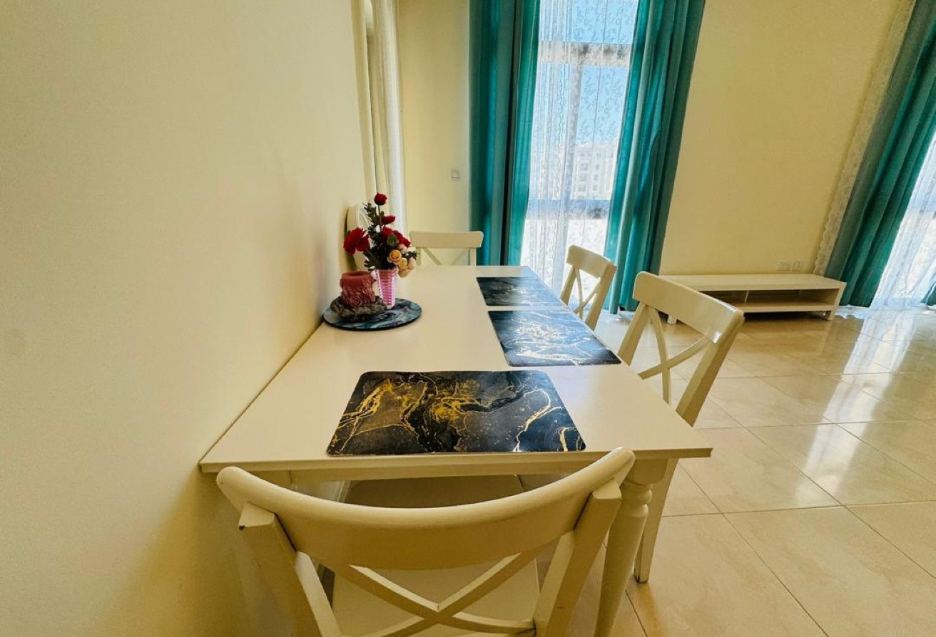 LAVISH FF 2BHK HUGE BALCONY IN FOXHILLS LUSAIL thumbnail 4
