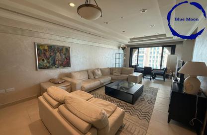 Apartment - 2 Bedrooms - 3 Bathrooms for rent in East Porto Drive - Porto Arabia - The Pearl Island - Doha Apartment - 2 Bedrooms - 3 Bathrooms for rent in East Porto Drive - Porto Arabia - The Pearl Island - Doha