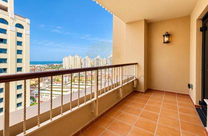 Apartment - 1 - 2 for sale in West Porto Drive - Porto Arabia - The Pearl Island - Doha
