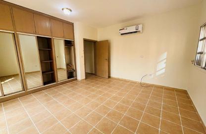 Apartment - 2 Bedrooms - 2 Bathrooms for rent in Anas Street - Fereej Bin Mahmoud North - Fereej Bin Mahmoud - Doha