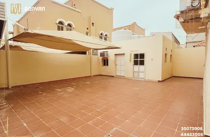 Villa - 5 Bedrooms - 5 Bathrooms for rent in Al Hadara Street - Al Thumama - Doha