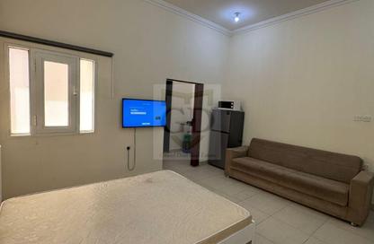Apartment - Studio - 1 Bathroom for rent in Ain Khaled Villas - Ain Khaled - Doha