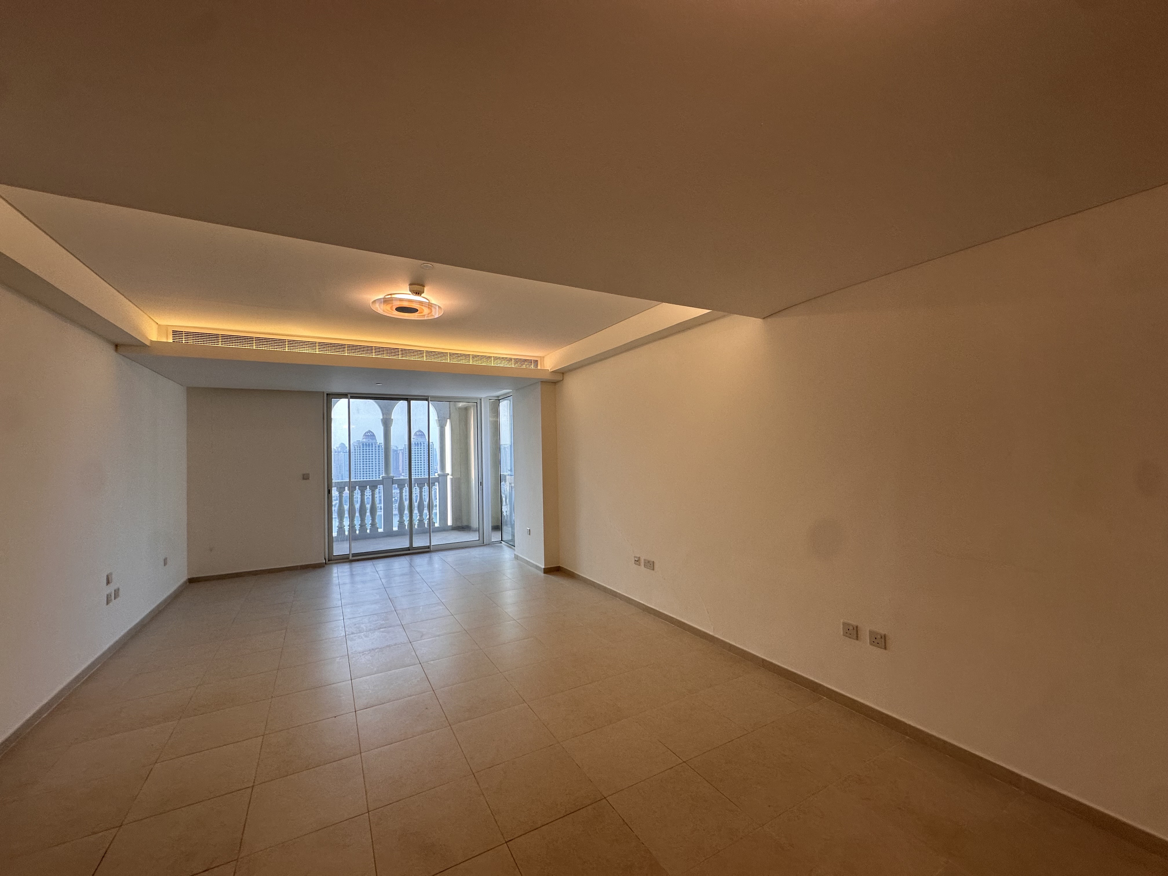 SPECTACULAR 2 STORIES PENTHOUSE BILLS INCLUDED - penthouse in Viva Bahriyah