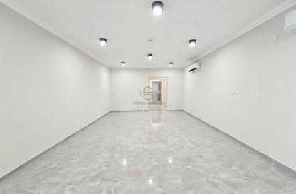 Apartment - 2 Bedrooms - 3 Bathrooms for rent in Musheireb Tower - Musheireb - Musheireb - Doha