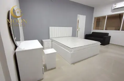 Apartment - Studio - 1 Bathroom for rent in Najma Street - Najma - Doha