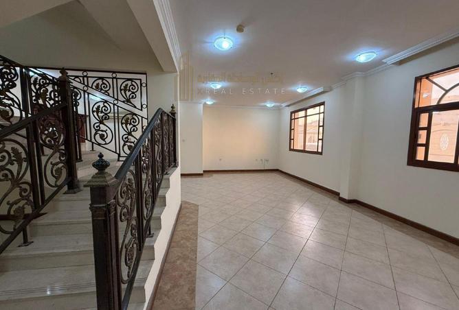 1012780 - Property Image 2