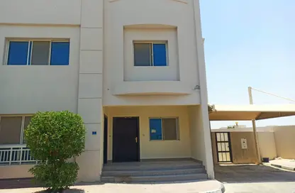Villa - 5 Bedrooms - 5 Bathrooms for rent in Wadi Al Shaheeniya Street - Ain Khaled - Doha