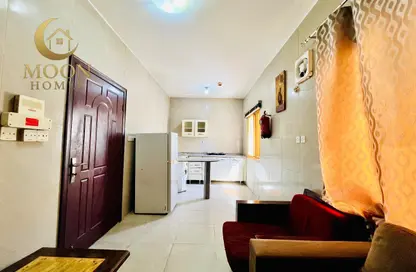 Apartment - 1 Bedroom - 1 Bathroom for rent in Umm Ghwailina Comm - Umm Ghuwalina - Umm Ghuwailina - Doha