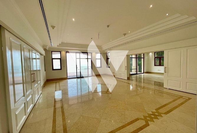 994563 - Property Image 3