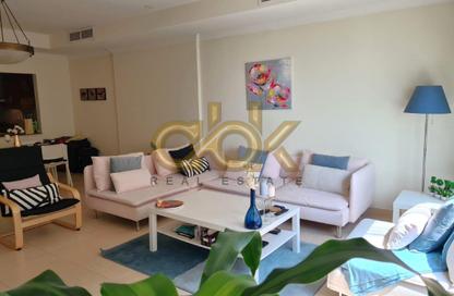 Apartment - 1 Bedroom - 2 Bathrooms for sale in East Porto Drive - Porto Arabia - The Pearl Island - Doha Apartment - 1 Bedroom - 2 Bathrooms for sale in East Porto Drive - Porto Arabia - The Pearl Island - Doha