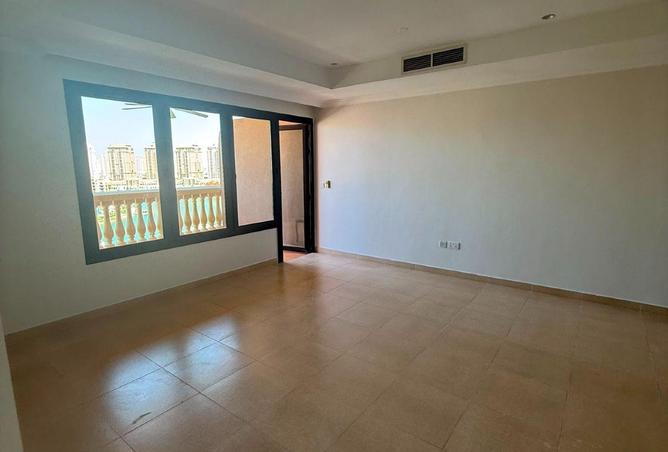 58201632 - Property Image 2