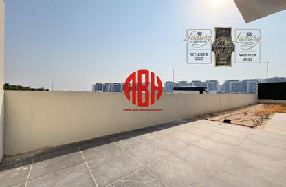 Apartment - 2 Bedrooms - 3 Bathrooms for rent in Boulevard View - Yasmeen City - Lusail