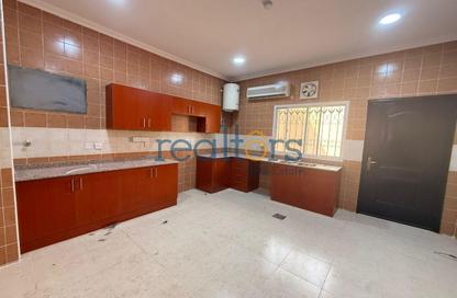 Villa - 4 - 6 for rent in Duhail Villas - Al Duhail - Doha Villa - 4 - 6 for rent in Duhail Villas - Al Duhail - Doha