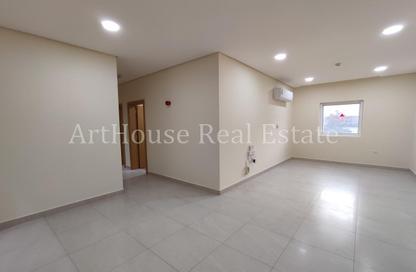 Apartment - 3 Bedrooms - 3 Bathrooms for rent in Old Airport Road - Old Airport Road - Doha