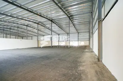 مخزن - استوديو للايجار في شارع الصناعية الشرقي - بركة العوامر - الوكرة