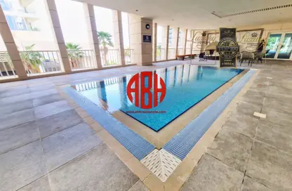 شقة - غرفة نوم - 2 حمامات للايجار في مرتفعات مارينا لوسيل - منطقة المارينا - الوسيل