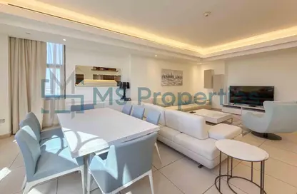 Apartment - 2 Bedrooms - 3 Bathrooms for rent in West Bay - West Bay - Doha Apartment - 2 Bedrooms - 3 Bathrooms for rent in West Bay - West Bay - Doha