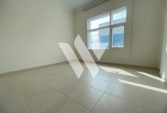 1011186 - Property Image 3