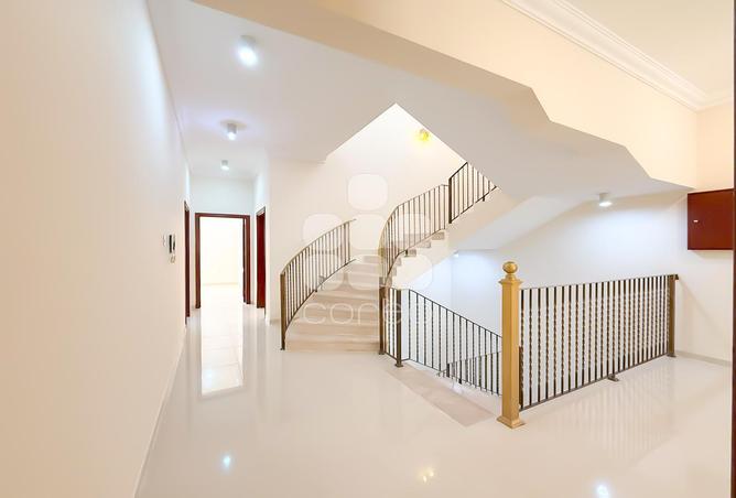 52178160 - Property Image 2