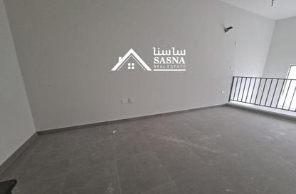 Shop - Studio - 1 Bathroom for rent in Musheireb - Musheireb - Doha