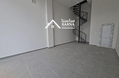 Shop - Studio - 1 Bathroom for rent in Musheireb - Musheireb - Doha