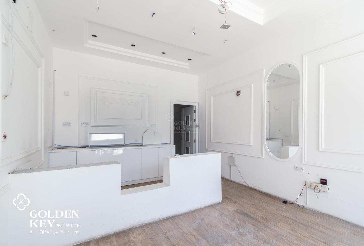 Premium Area  High Traffic | Retail Spaces