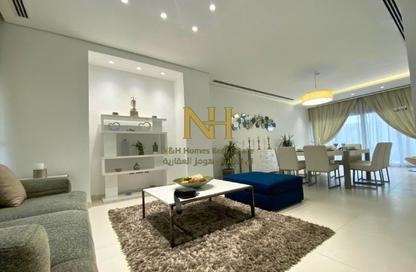 Villa - 5 Bedrooms - 6 Bathrooms for rent in Al Mana Hills Compound - Aspire Zone - Al Waab - Doha