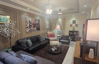Apartment - 3 Bedrooms - 3 Bathrooms for sale in Piazza 2 - La Piazza - Fox Hills - Lusail