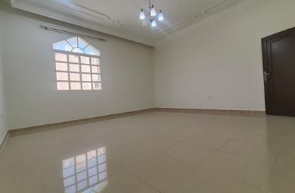 Apartment - Studio - 1 for rent in Onaiza Street - Diplomatic Area - Doha