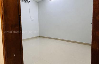 Apartment - Studio - 1 for rent in Madinat Khalifa North - Madinat Khalifa - Doha