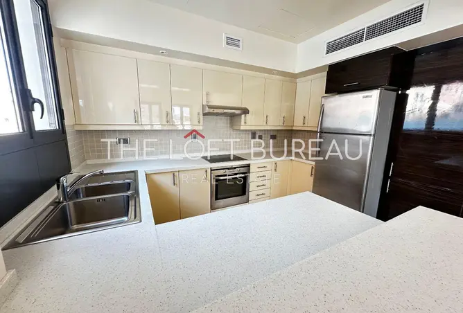 63974021 - Property Image 3