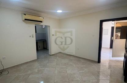 Apartment - Studio - 1 Bathroom for rent in Al Maamoura - Al Maamoura - Doha Apartment - Studio - 1 Bathroom for rent in Al Maamoura - Al Maamoura - Doha